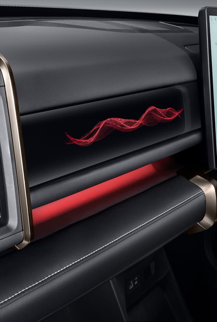 03T interior feature