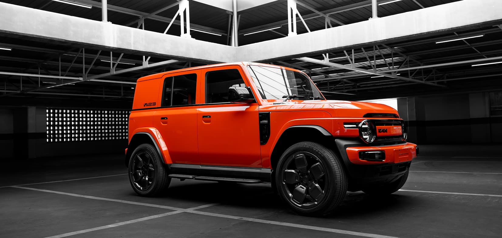 V23 exterior stance