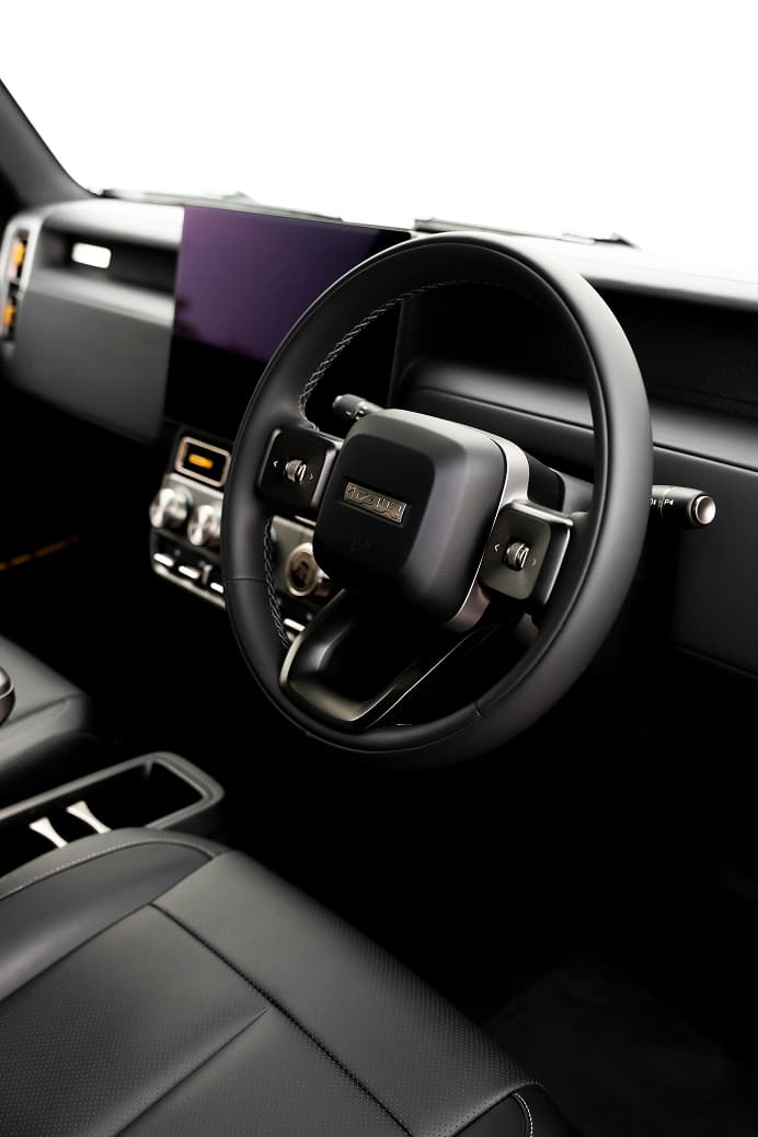 V23 seating detail